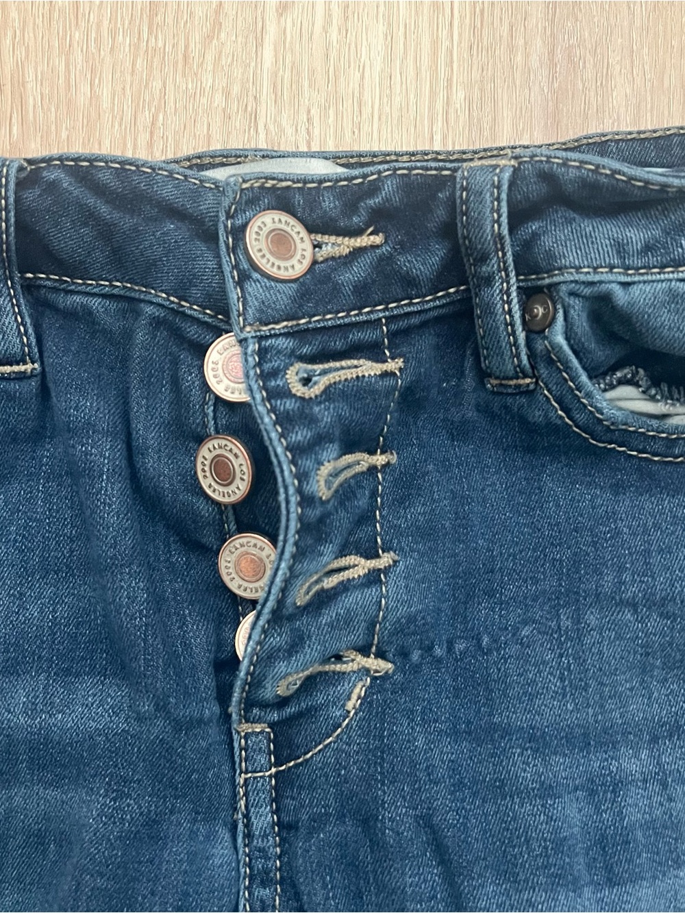 KanCan Distressed Button Fly Jeans Womens Size 5/26 Blue Skinny Denim - Picture 4 of 10